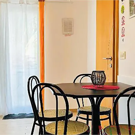 1 Bedroom Beautiful In Vrsi