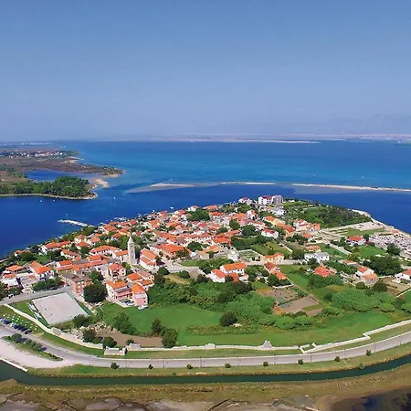 Apartment 1 Bedroom Beautiful In